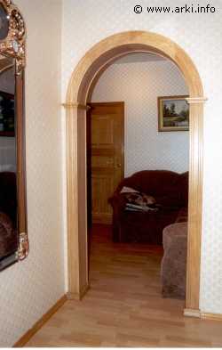 Дубовая арка "Классика" с двумя парами замков (лакировка бесцветным лаком)